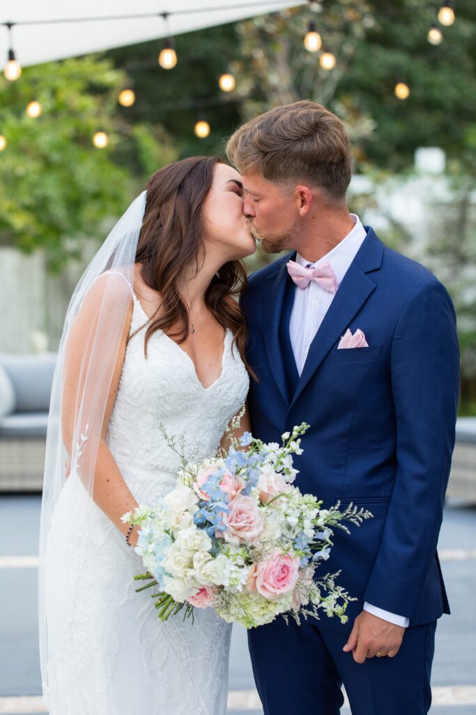 Coastal Wedding Design Ideas for Wilmington NC; Wedding Planner serving Wilmington, North Carolina, Wrightsville Beach, Brunswick Beaches