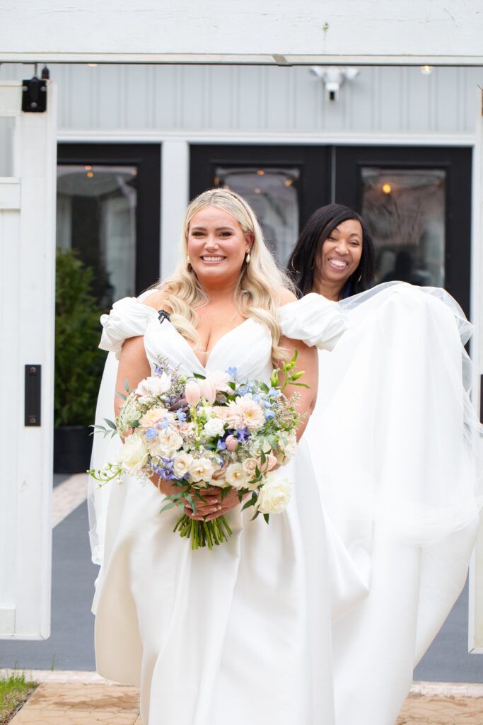 Planning Around Coastal North Carolina Wedding Weather; Wedding Planner serving Wilmington, Wrightsville Beach, Brunswick Beaches